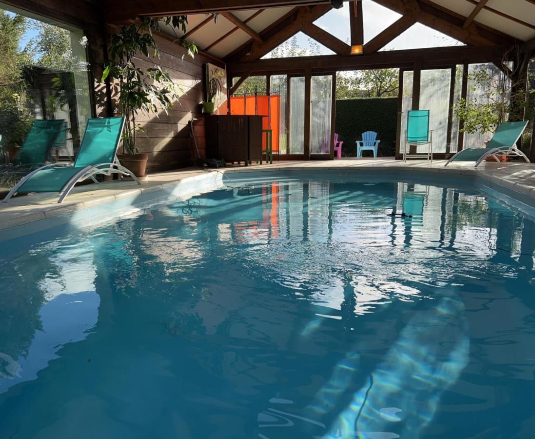 Maison Avec Piscine Et Sauna A Vire Екстер'єр фото