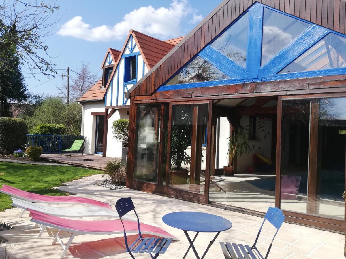 Maison Avec Piscine Et Sauna A Vire Екстер'єр фото